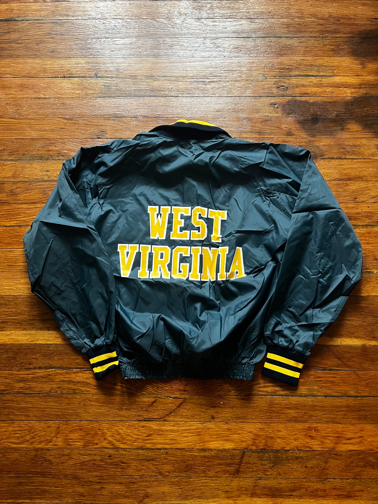 Vintage 80s WVU Satin Spellout Pullover Windbreaker Coach Jacket