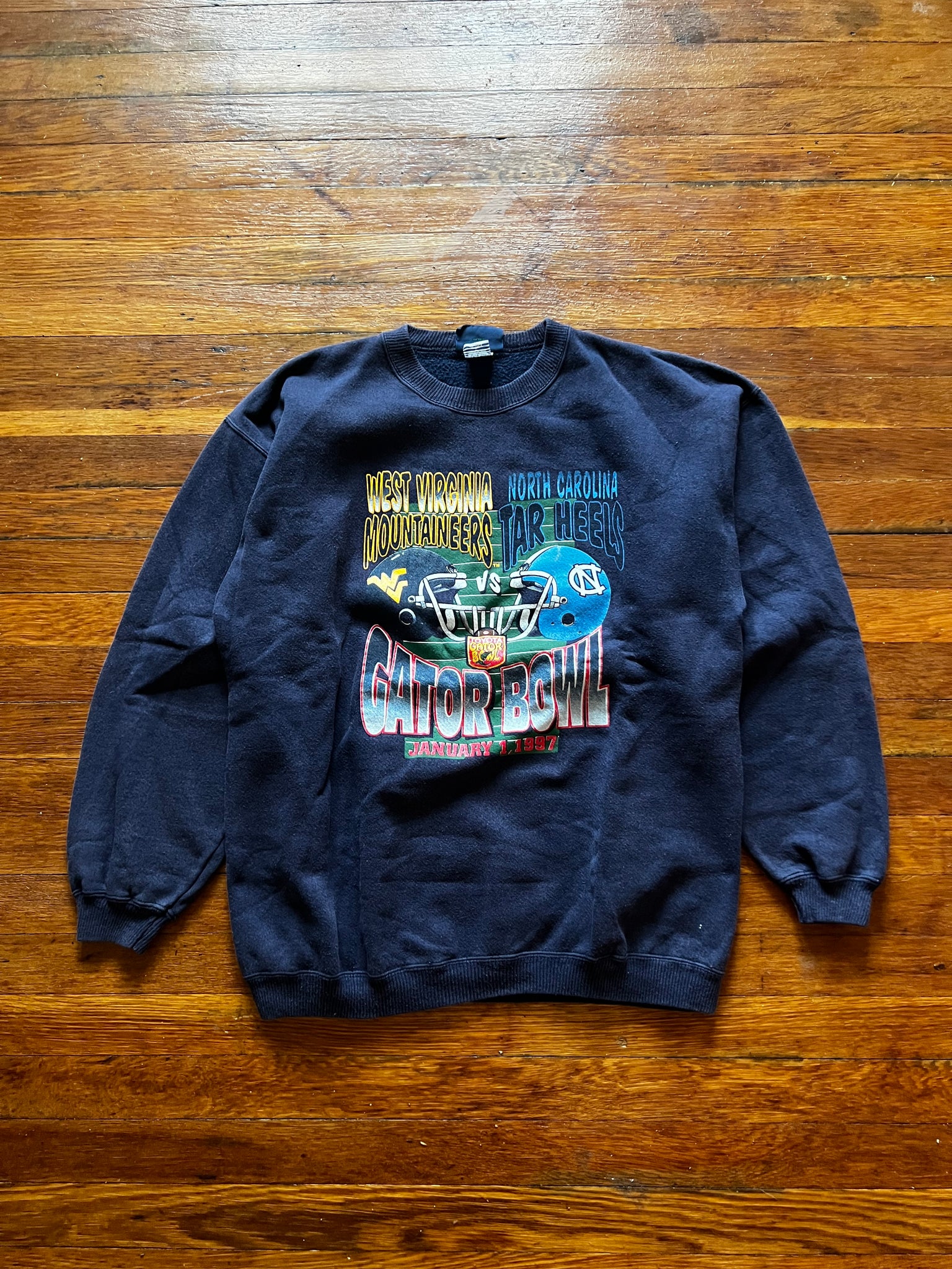 Vintage 90s WVU Football UNC Gator Bowl Graphic Crewneck Sweatshirt