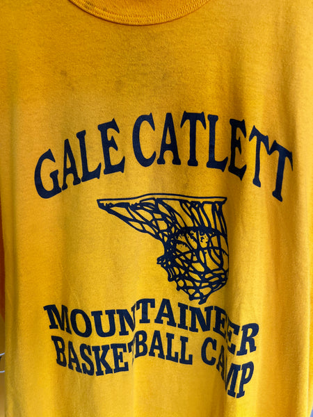 Vintage 80s WVU Basketball Gale Catlett Graphic Tee